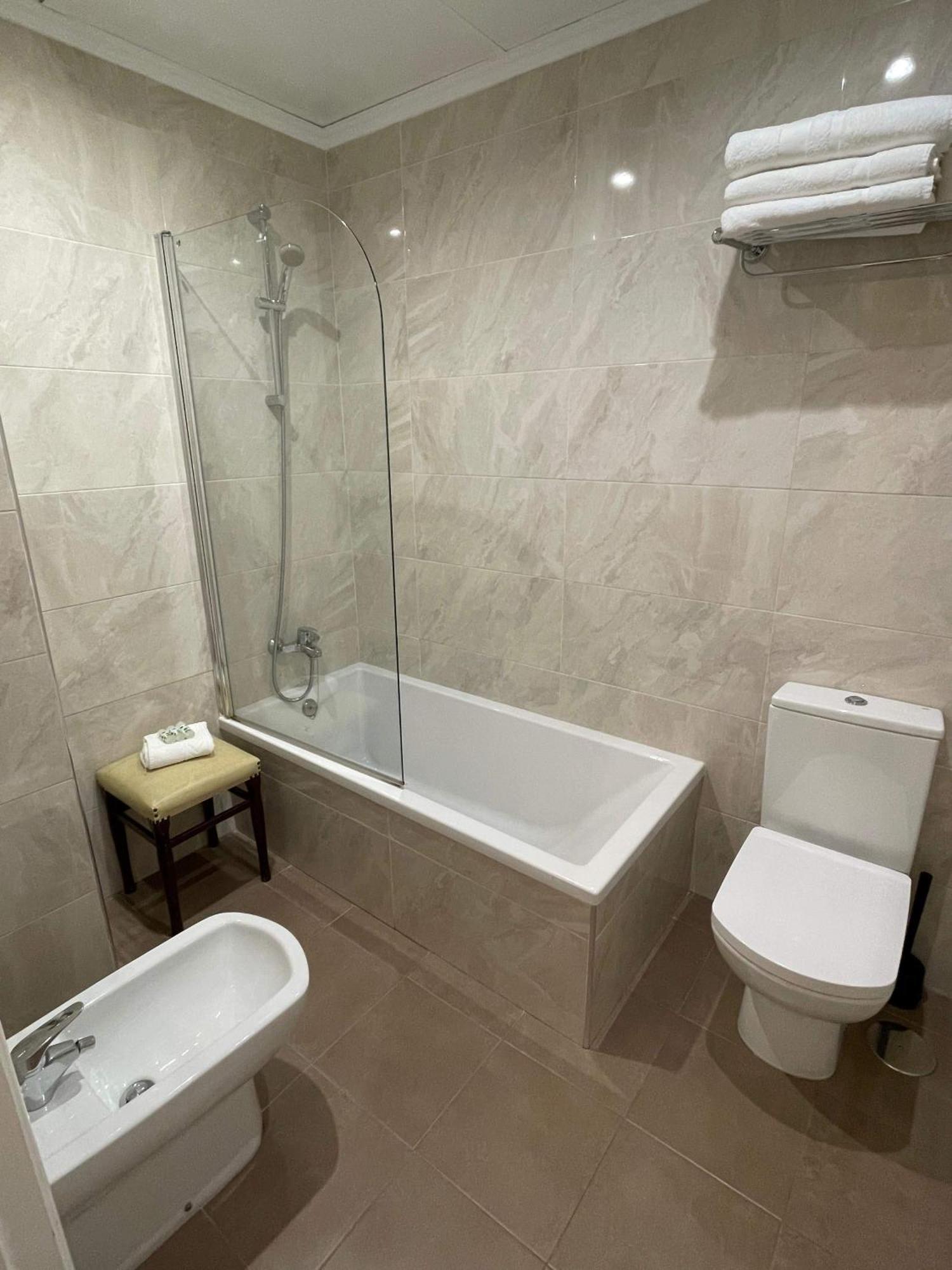 Hotel Amandi О Грове Екстериор снимка